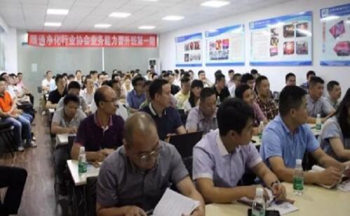 聚焦產(chǎn)業(yè)扶貧，歐博空調(diào)與贛縣長洛鄉(xiāng)精準對接