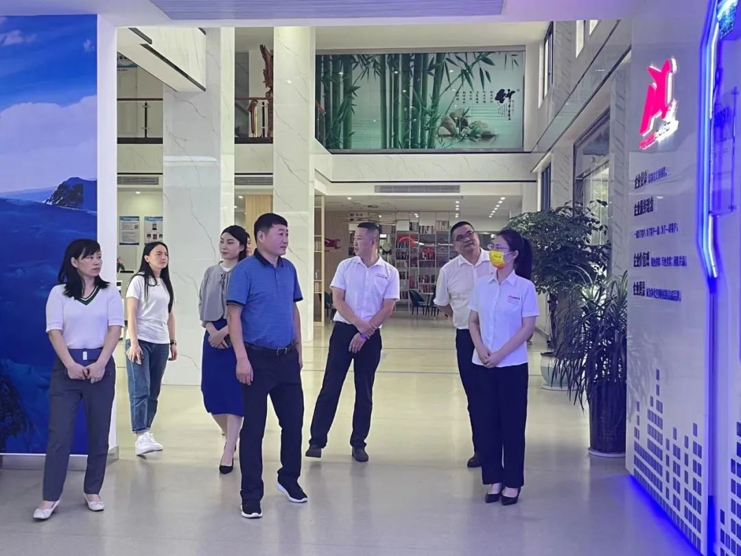 同心攜手 共促發(fā)展！湖南一特醫(yī)療股份有限公司蒞臨歐博參觀考察