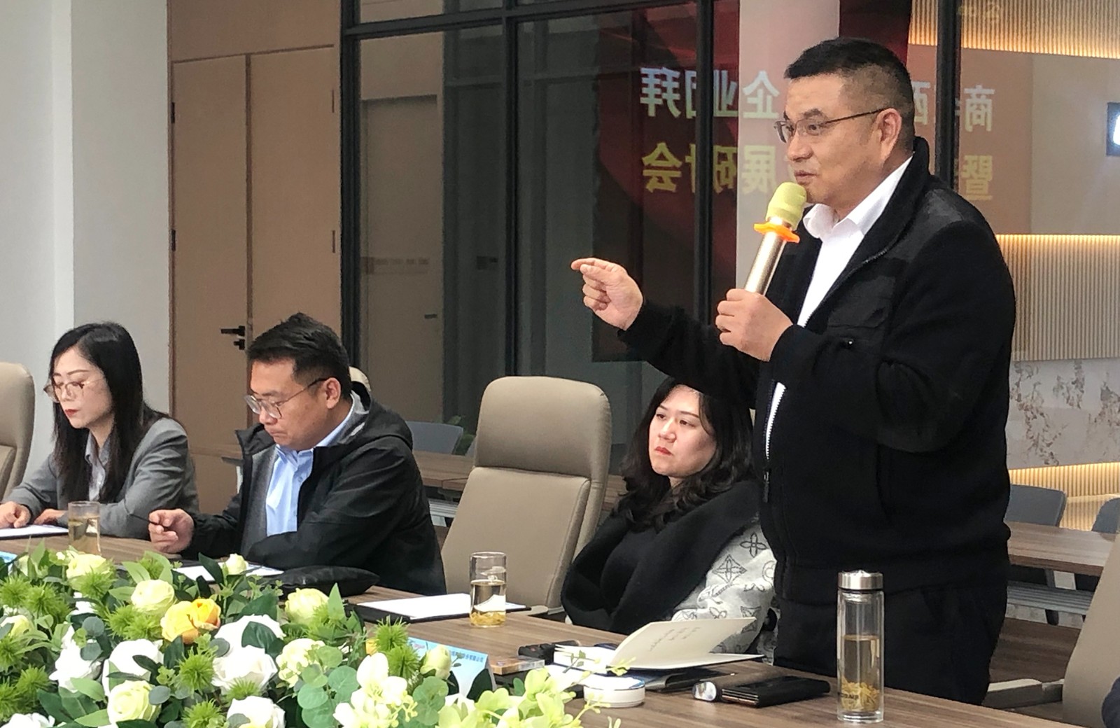 498ba386-4e20-4a0c-938a-c40ba464e207