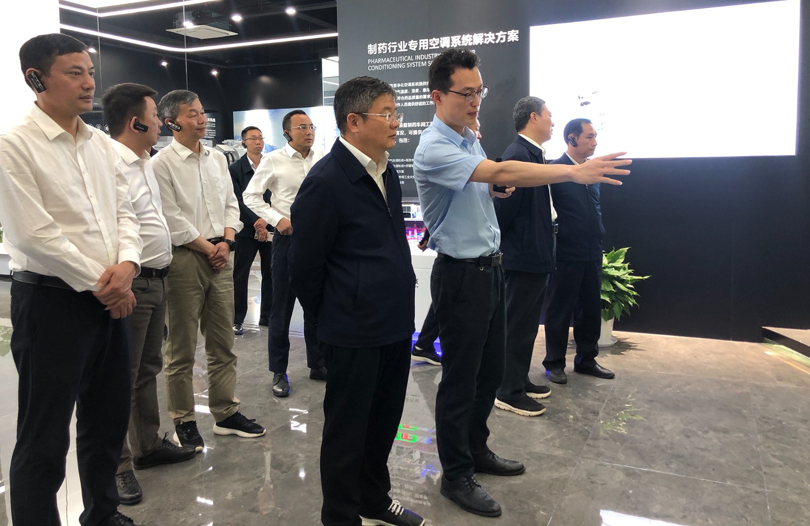 1742947620987619.jpg 49f00286-07de-4371-8a59-1f06c7c82a7a